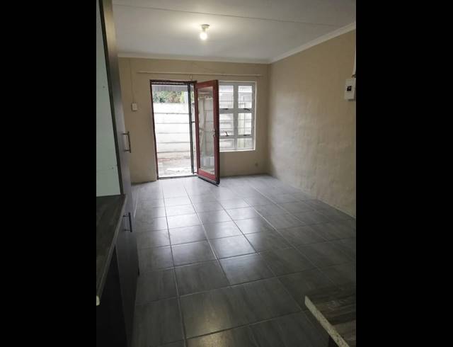 3 BEDROOM HOUSE FOR SALE IN SASOLBURG EXT 4